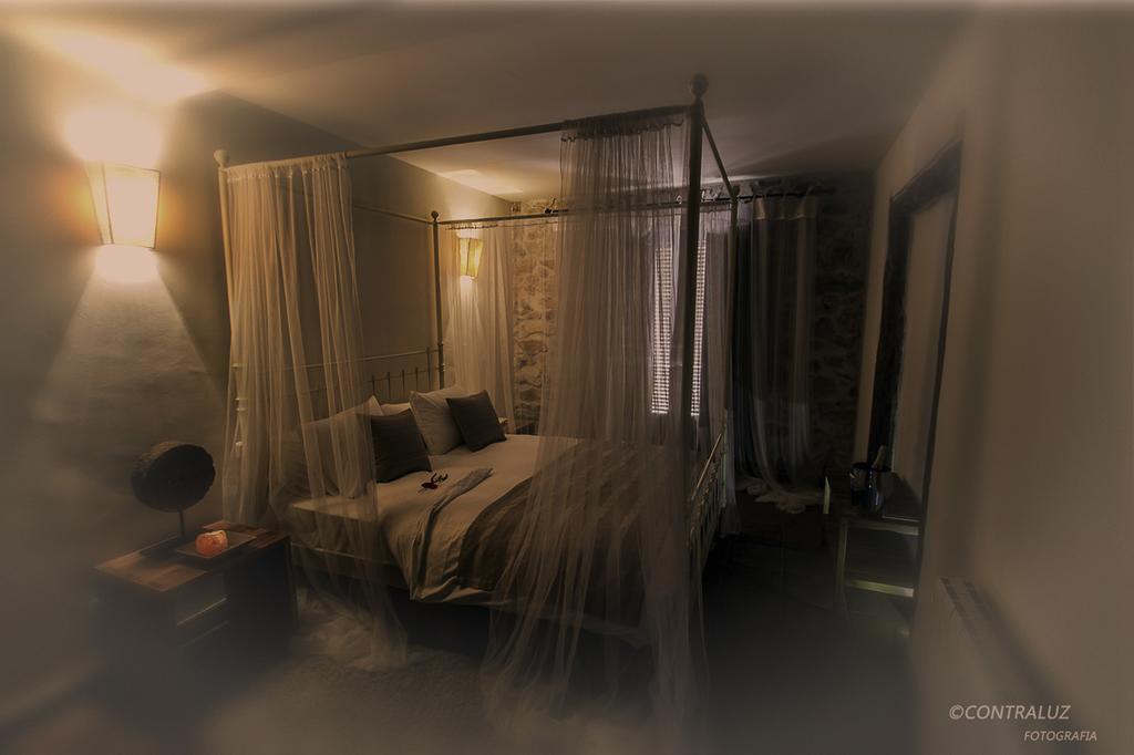 La Posada De Lola El Molar Ruang foto